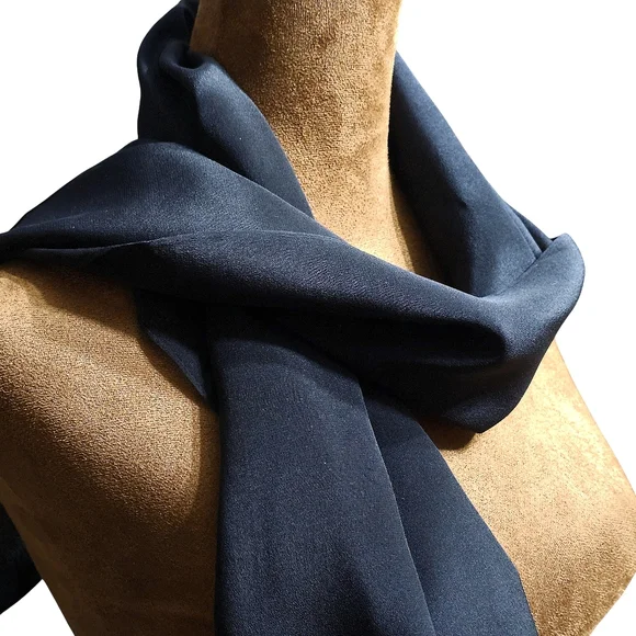 GIVENCHY SCARF - Picture 5 of 7